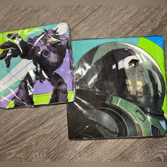 Buzz lightyear party supplies bundle - tableware and decorations - Picture 7 of 10